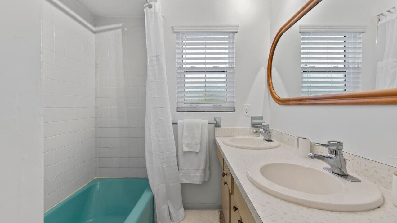 Photo of Bathroom in Ponce Inlet