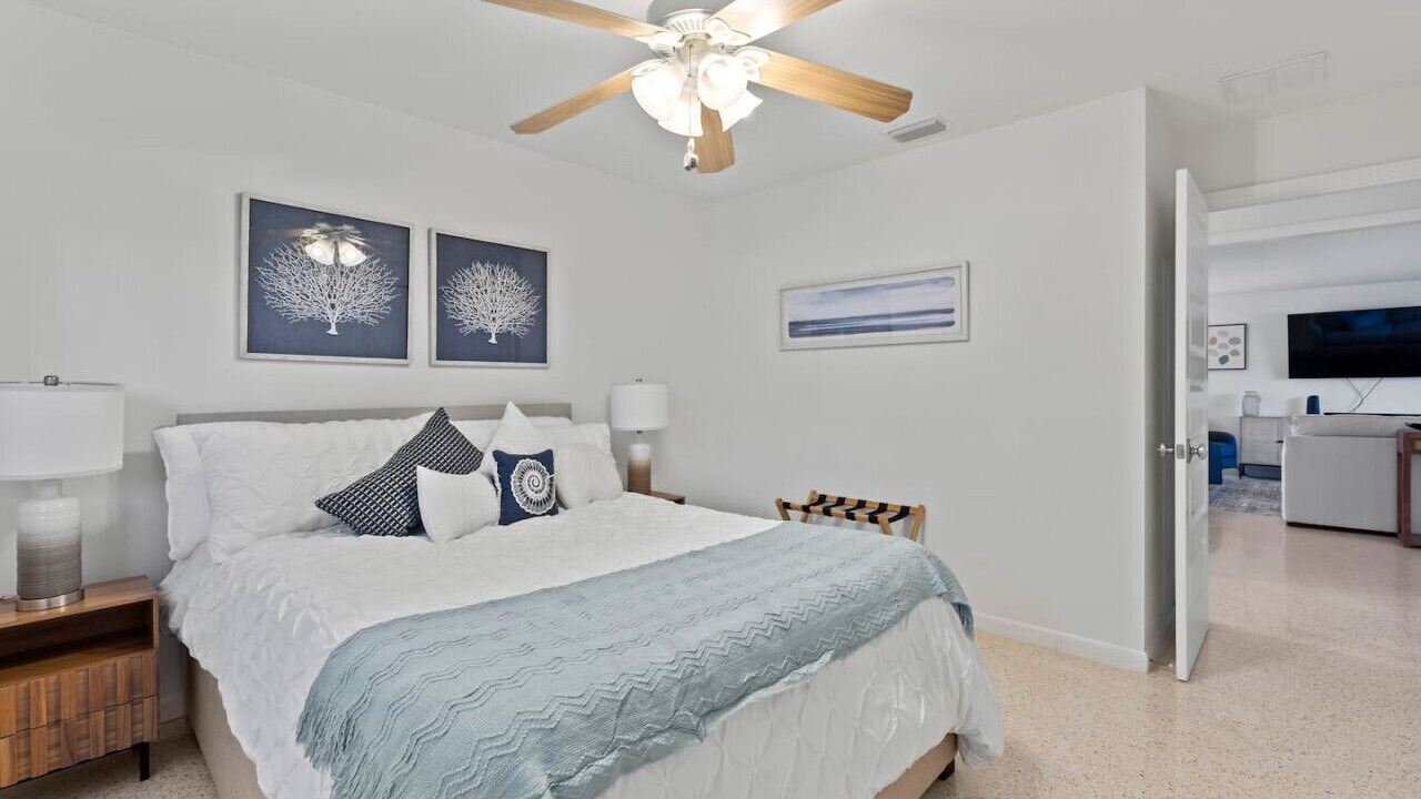 Photo of Bedroom in Ponce Inlet