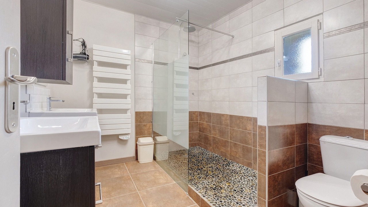 Photo of Bathroom in La Chapelle-Gonaguet