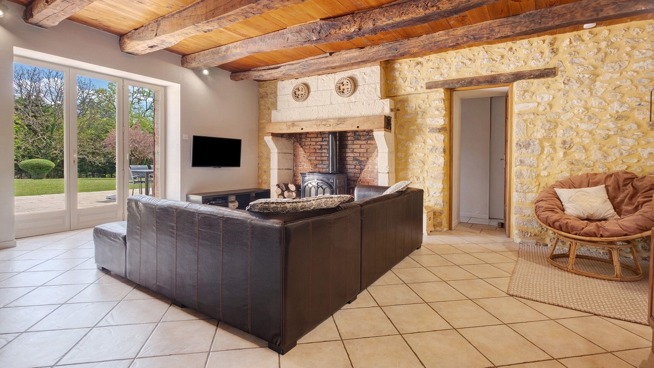 Photo of Livingroom in La Chapelle-Gonaguet