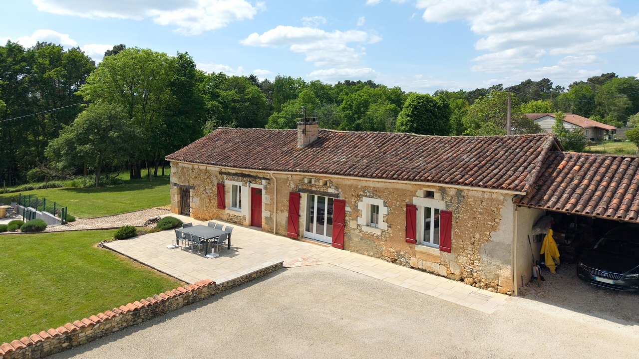 Photo of Outdoor in La Chapelle-Gonaguet