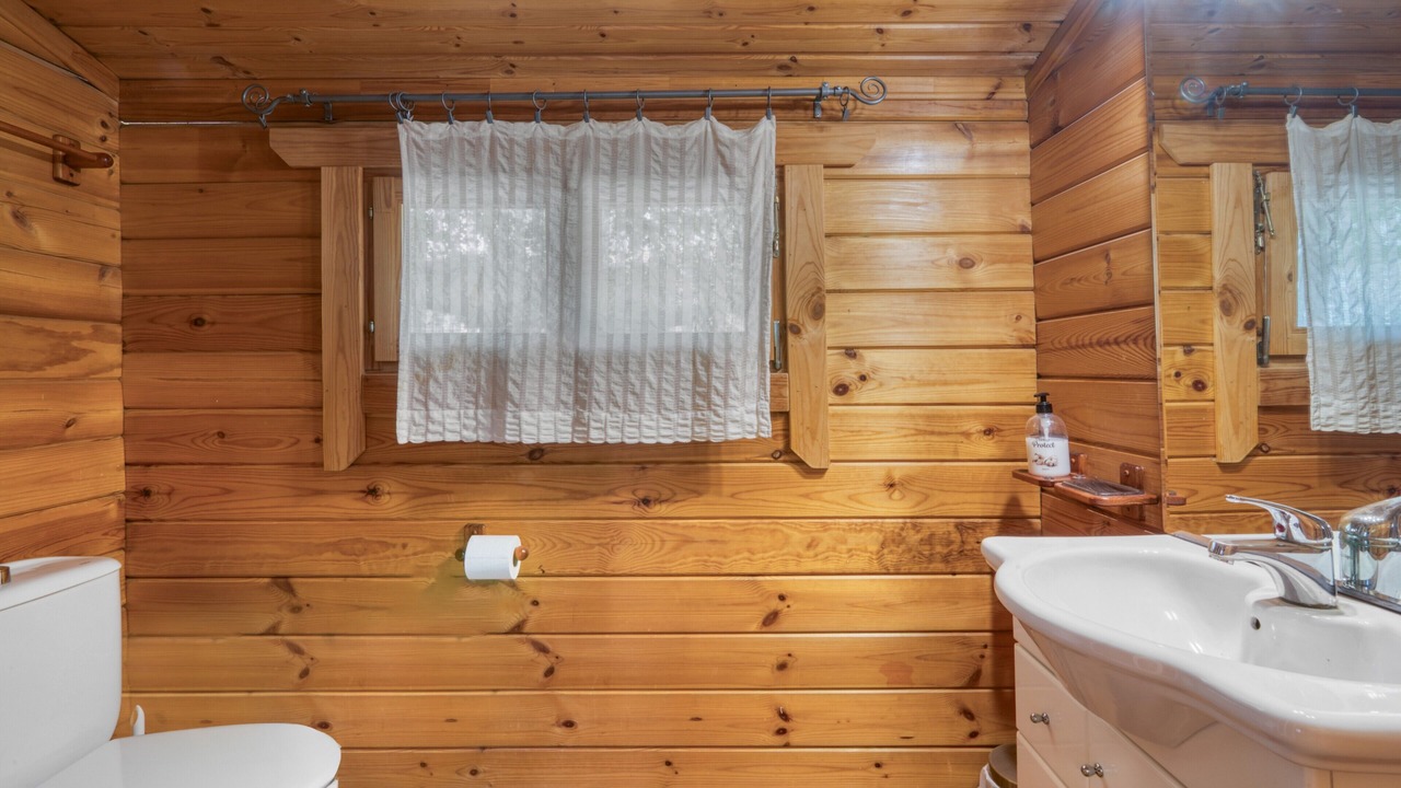 Photo of Bathroom in Benicolet