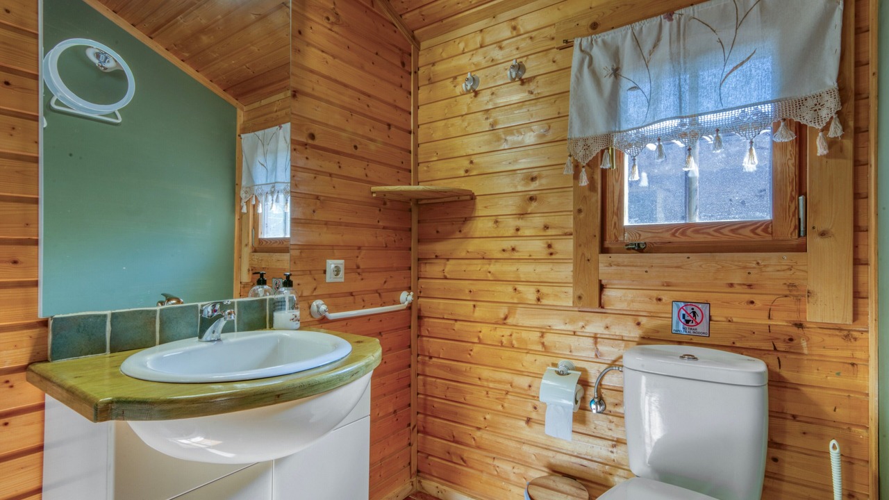 Photo of Bathroom in Benicolet