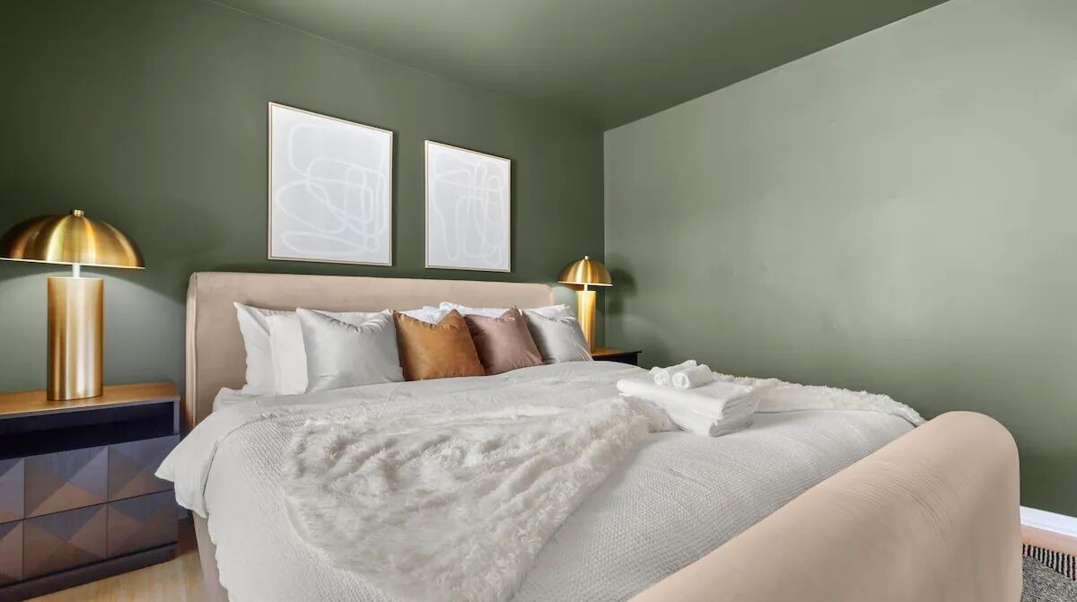Photo of Bedroom in Old Town Alexandria