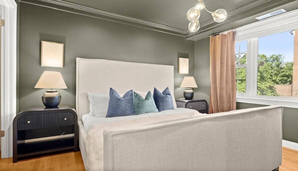 Photo of Bedroom in Old Town Alexandria