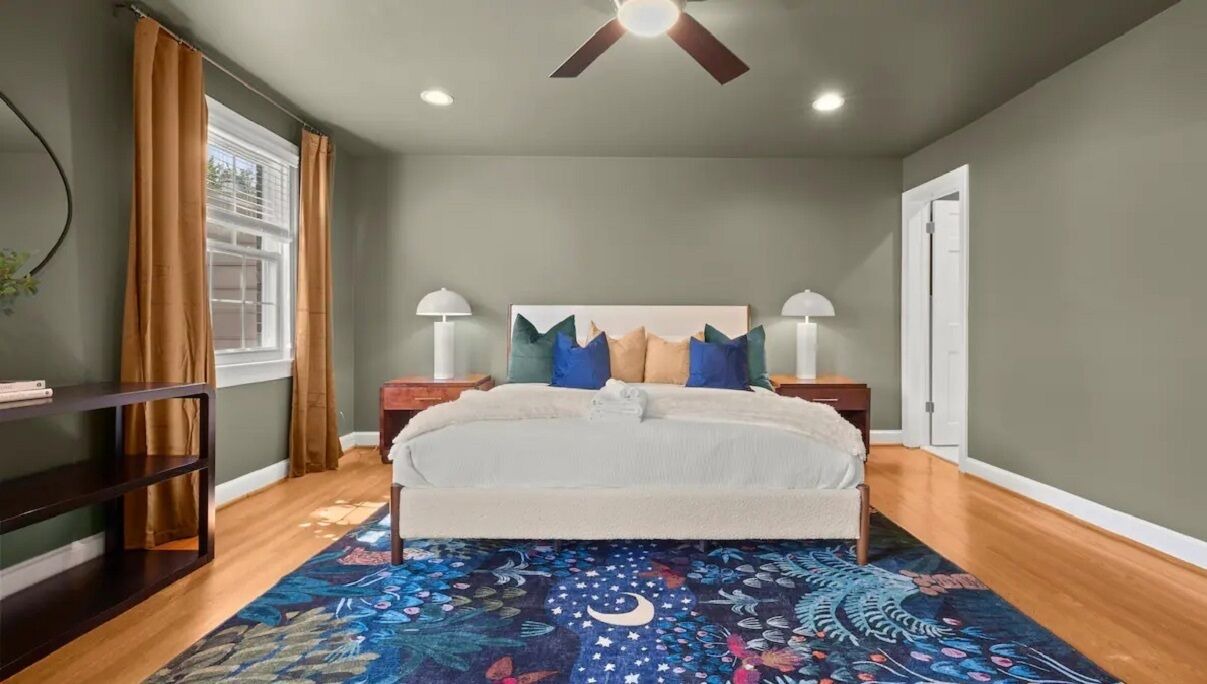 Photo of Bedroom in Old Town Alexandria