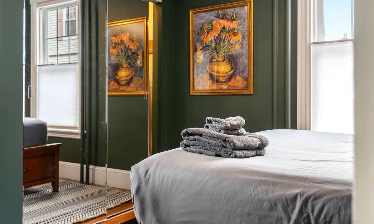 Photo of Bedroom in Oakdale