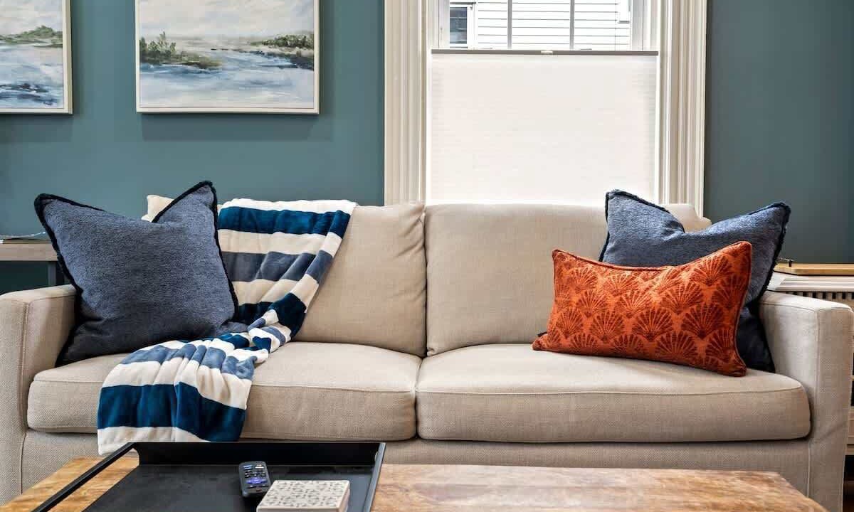 Photo of Livingroom in Oakdale