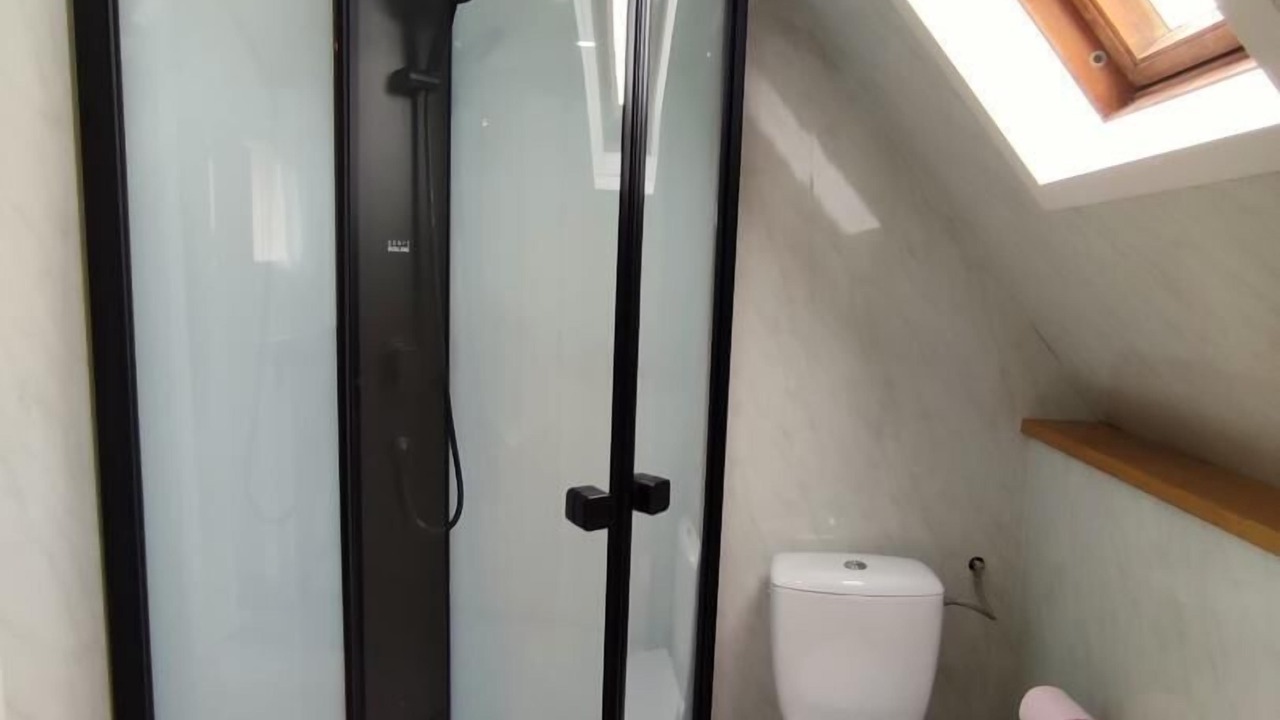 Photo of Bathroom in Gouchaupre