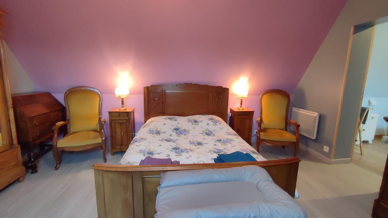 Photo of Bedroom in Claville-Motteville