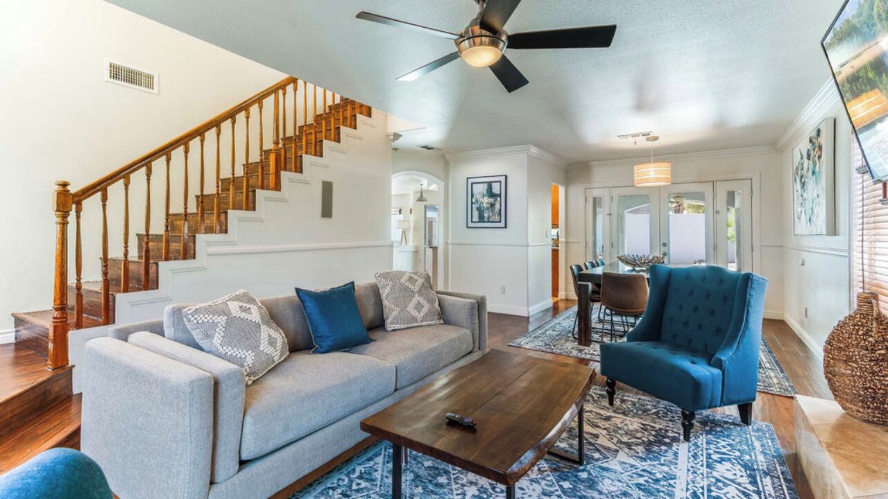 Photo of Livingroom in Green Valley North
