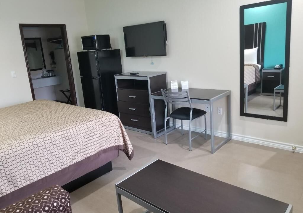 Photo of Bedroom in Bay City