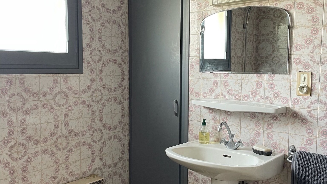 Photo of Bathroom in Saint-Laurent-de-Cerdans