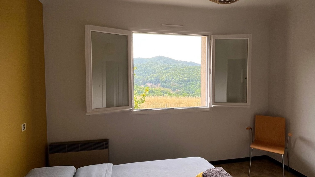 Photo of Bedroom in Saint-Laurent-de-Cerdans