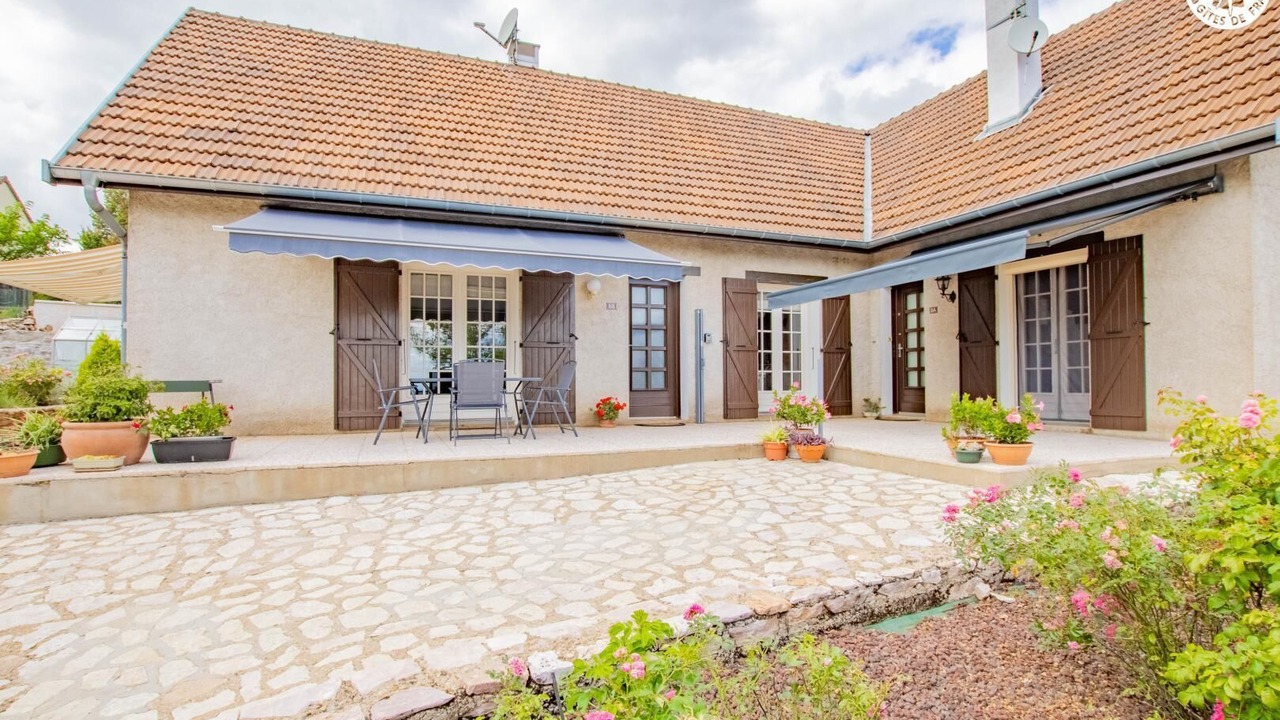 Photo of Outdoor in Saint-Martin-sous-Montaigu