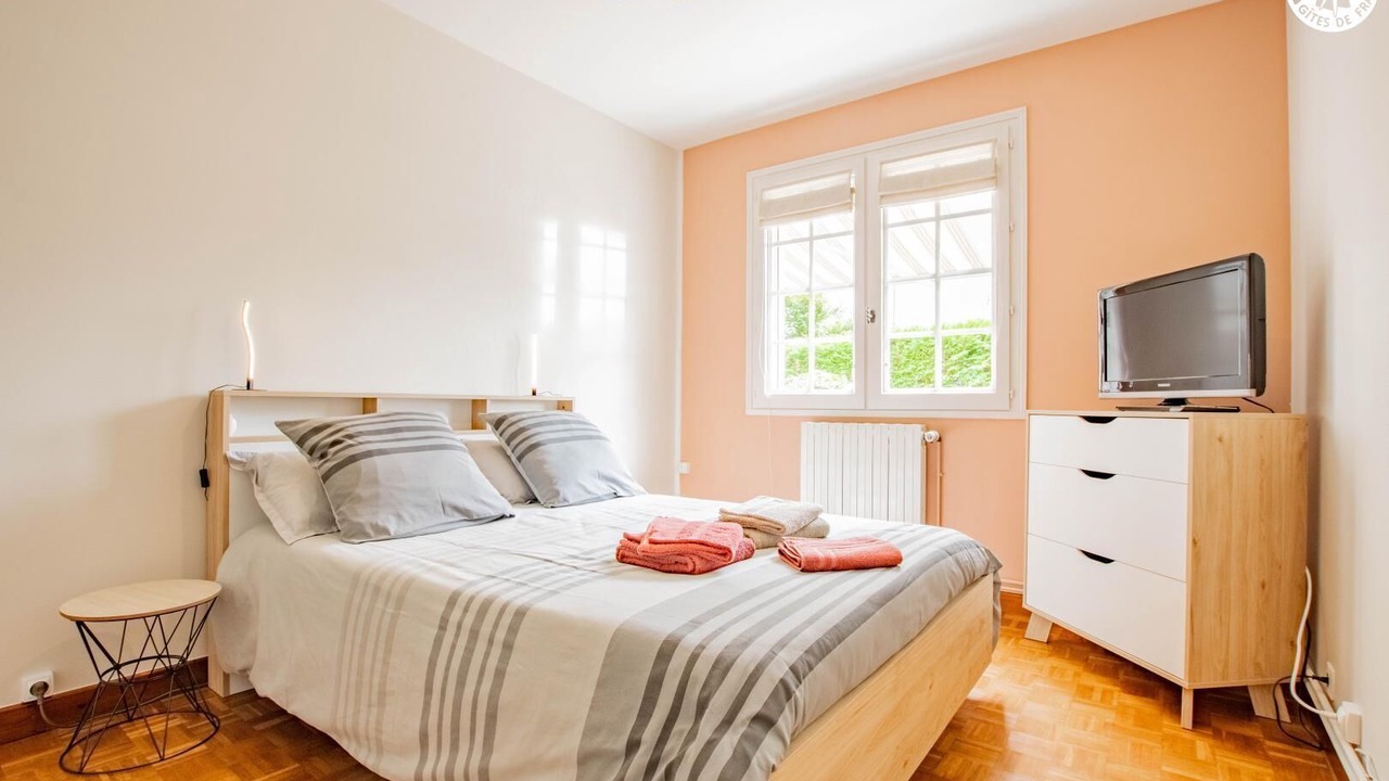 Photo of Bedroom in Saint-Martin-sous-Montaigu