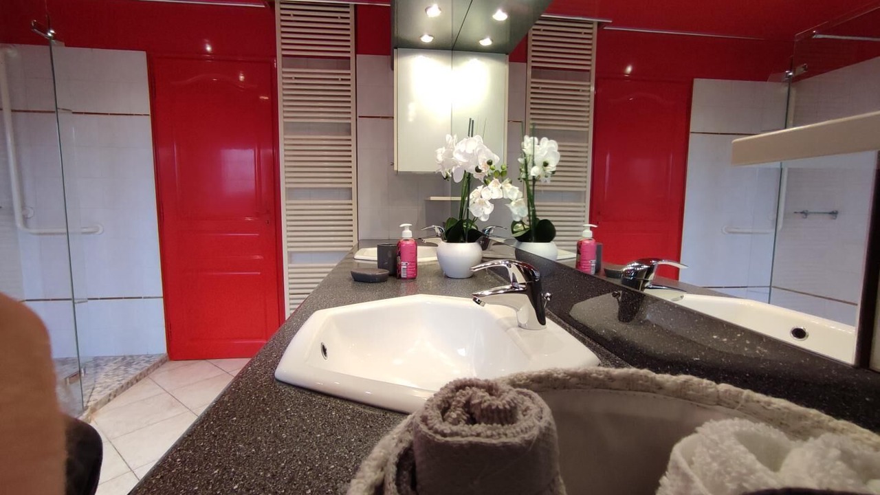Photo of Bathroom in Raffetot