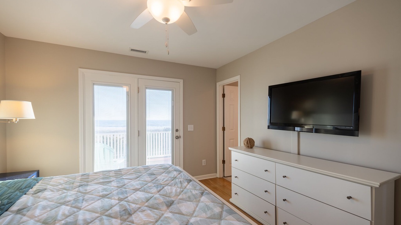 Photo of Bedroom in Holden Beach