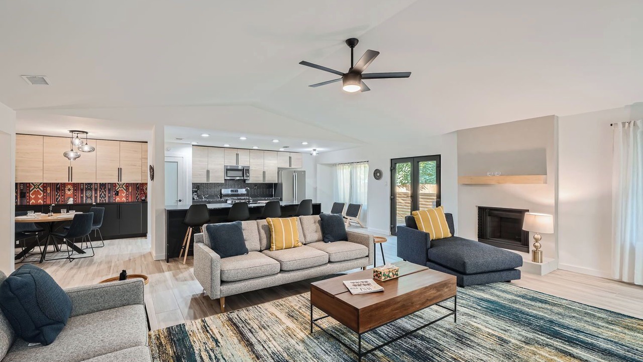 Photo of Livingroom in Milwood