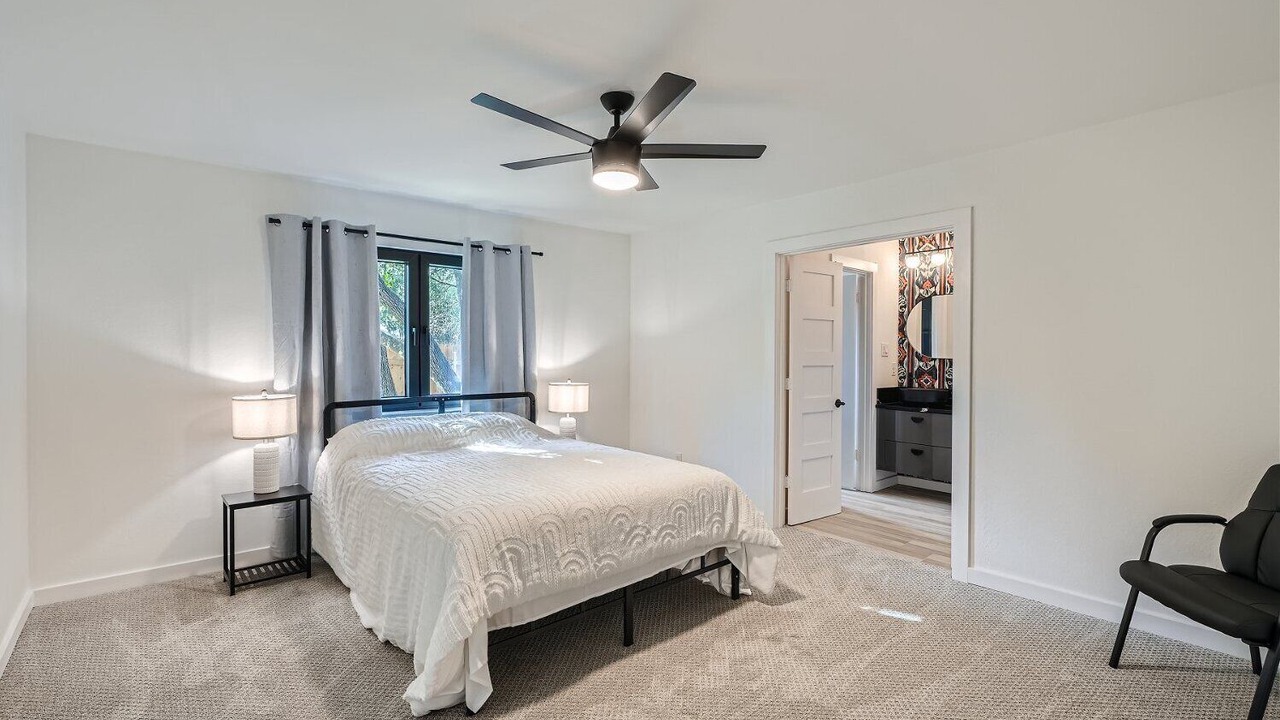 Photo of Bedroom in Milwood