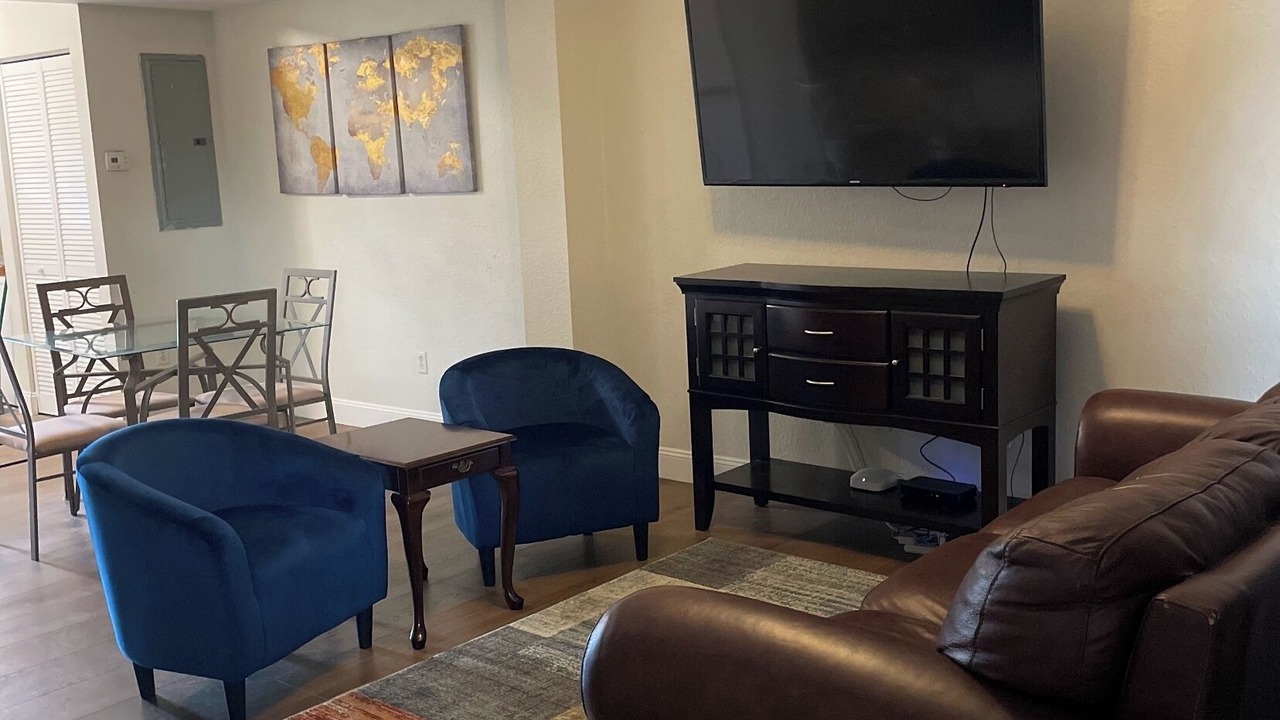 Photo of Bedroom in Riviera Beach