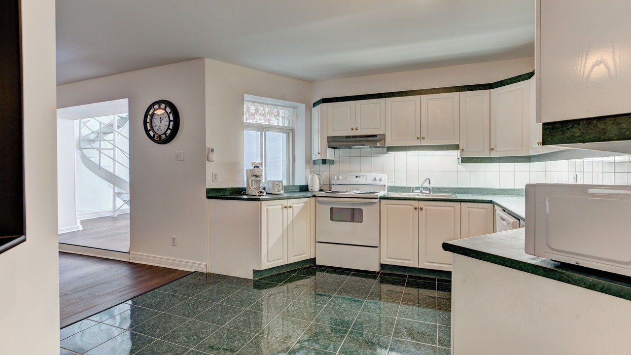 Photo of Kitchen in Latin Quarter