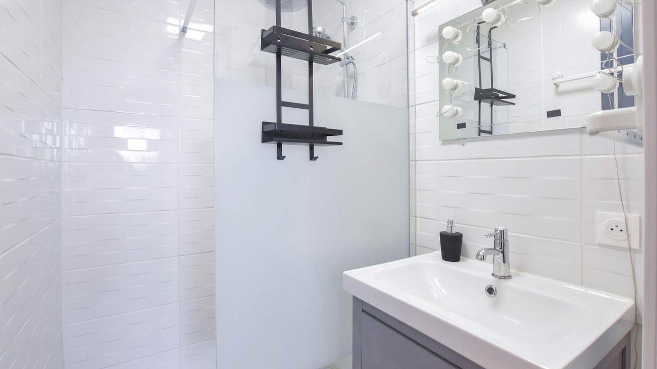 Photo of Bathroom in Esquay-Notre-Dame