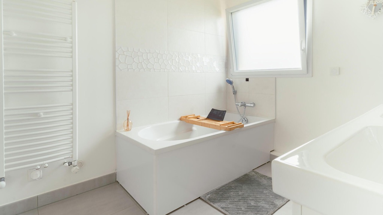 Photo of Bathroom in Esquay-Notre-Dame