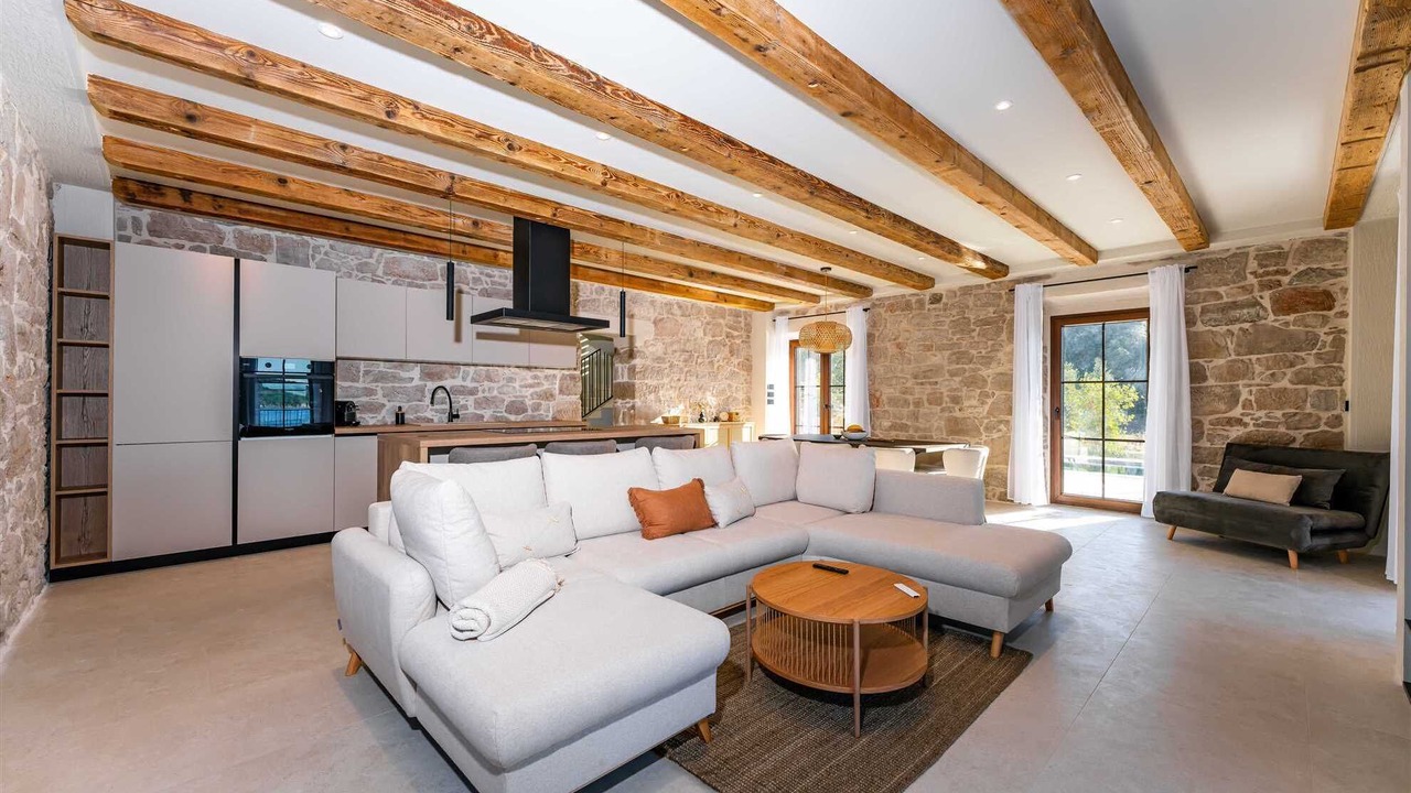 Photo of Livingroom in Komoseva