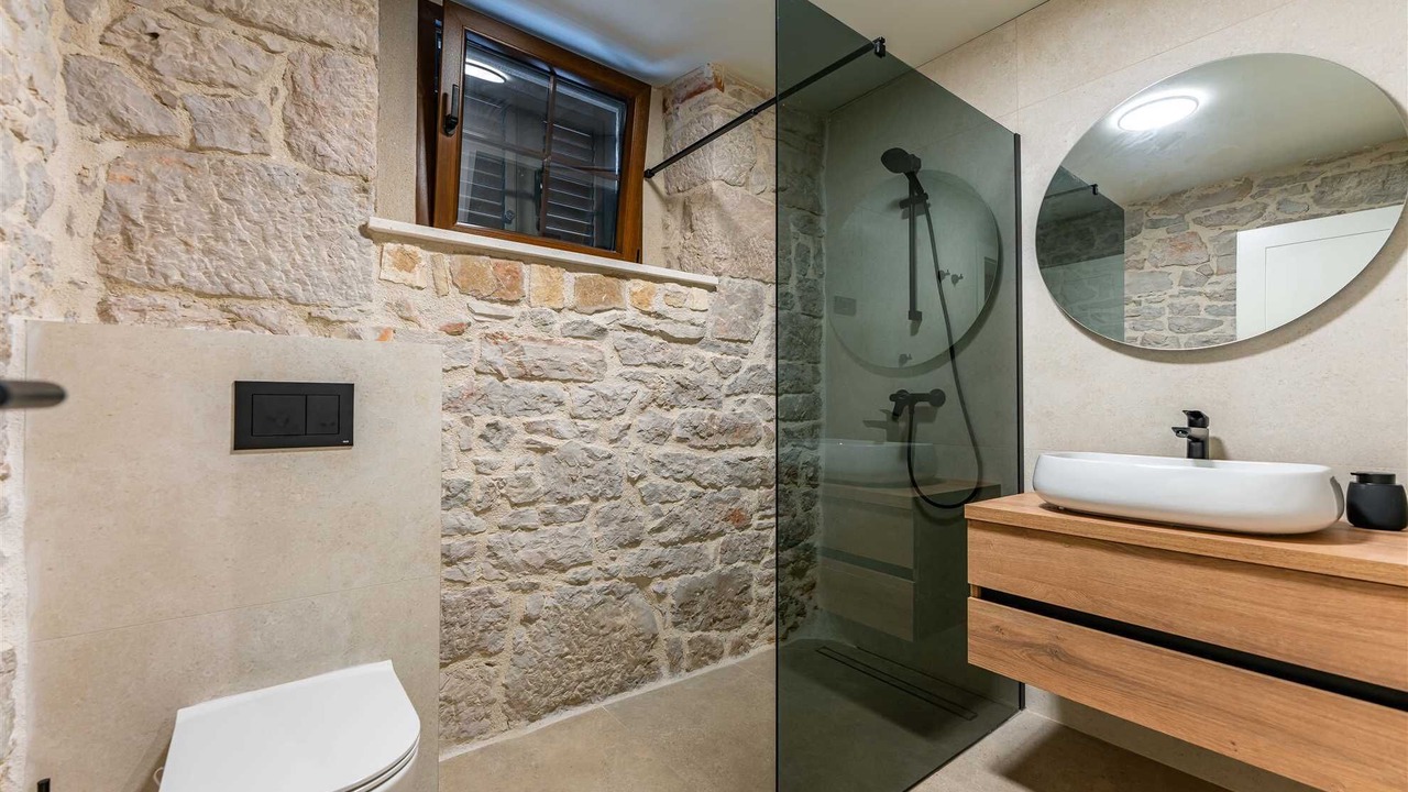Photo of Bathroom in Komoseva