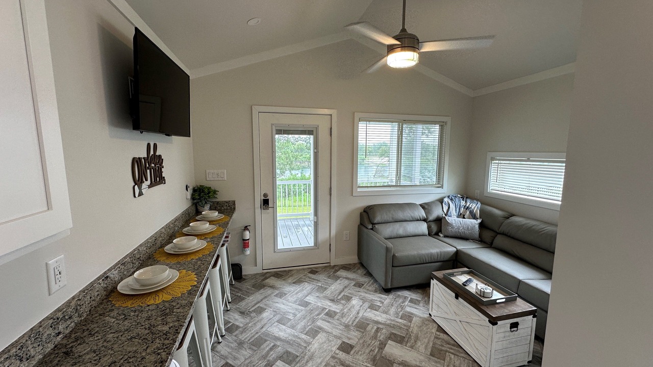 Photo of Livingroom in Maysville