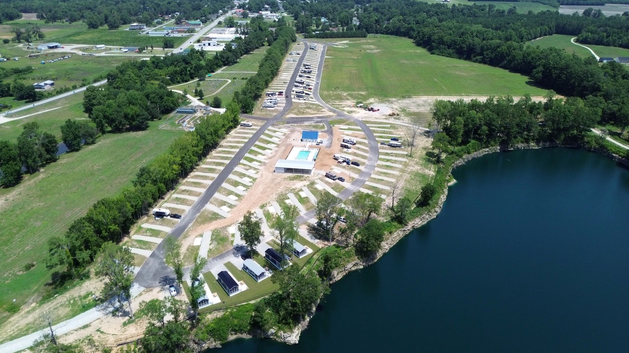 Photo of Outdoor in Maysville