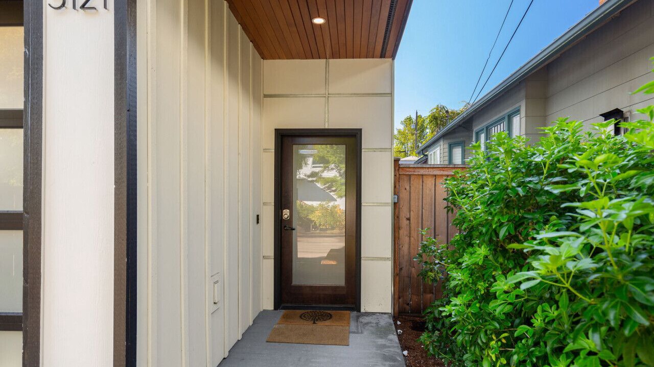 Photo of Outdoor in Seattle Metro Area