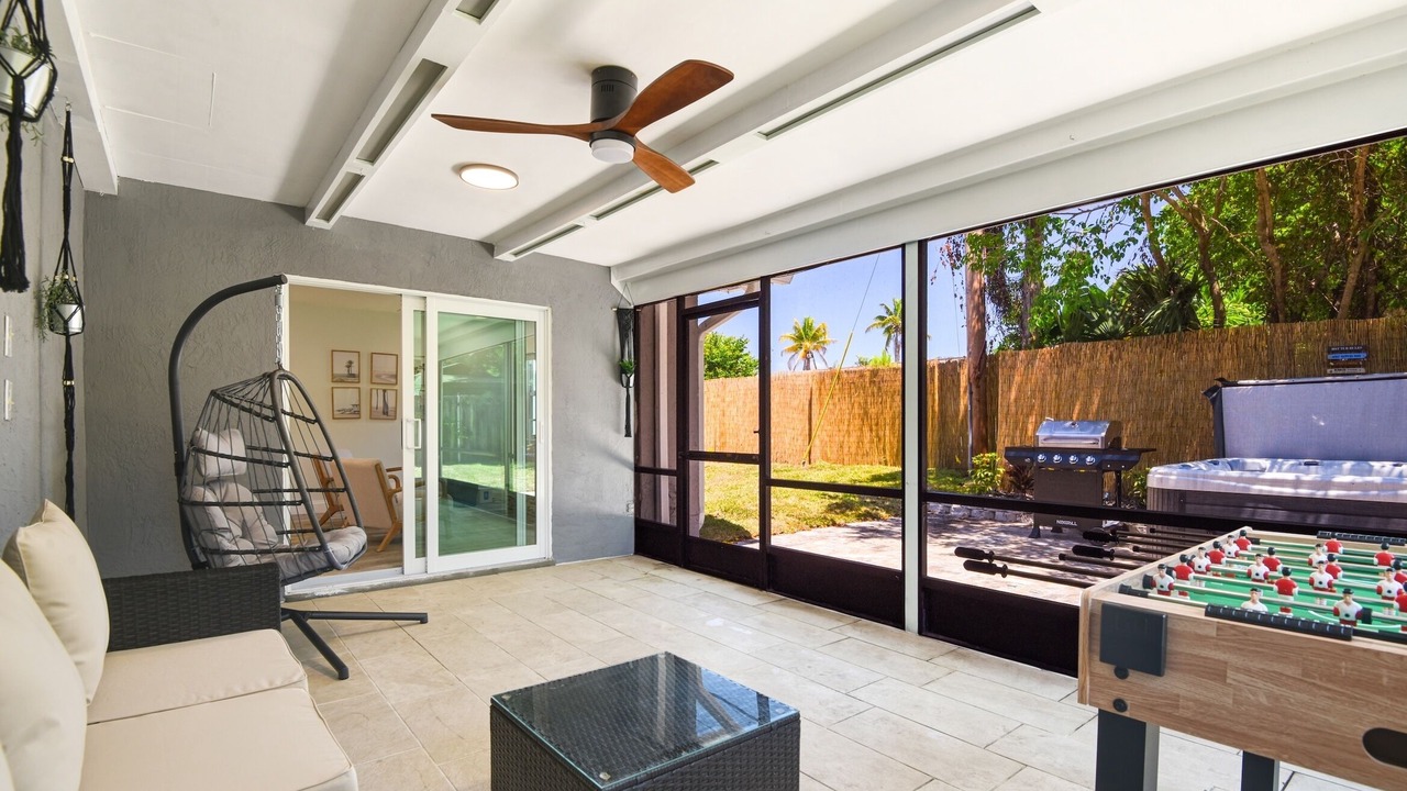 Photo of Bedroom in Tropic Palms