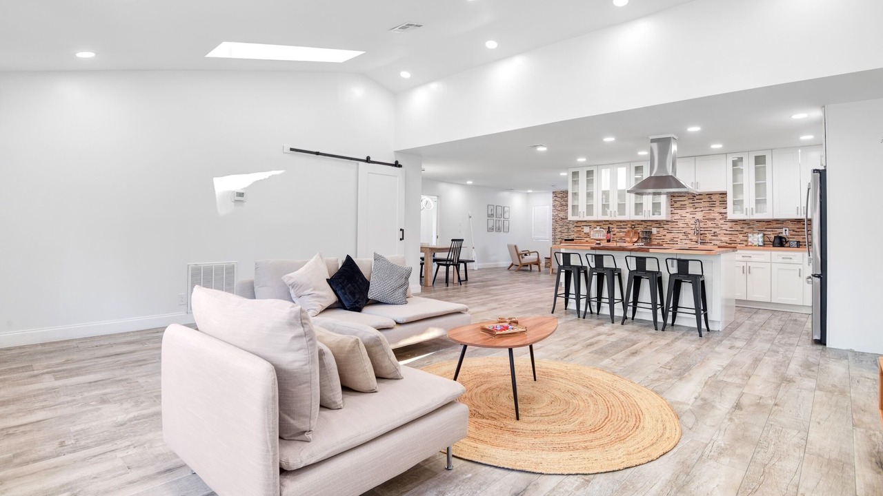 Photo of Livingroom in Tropic Palms