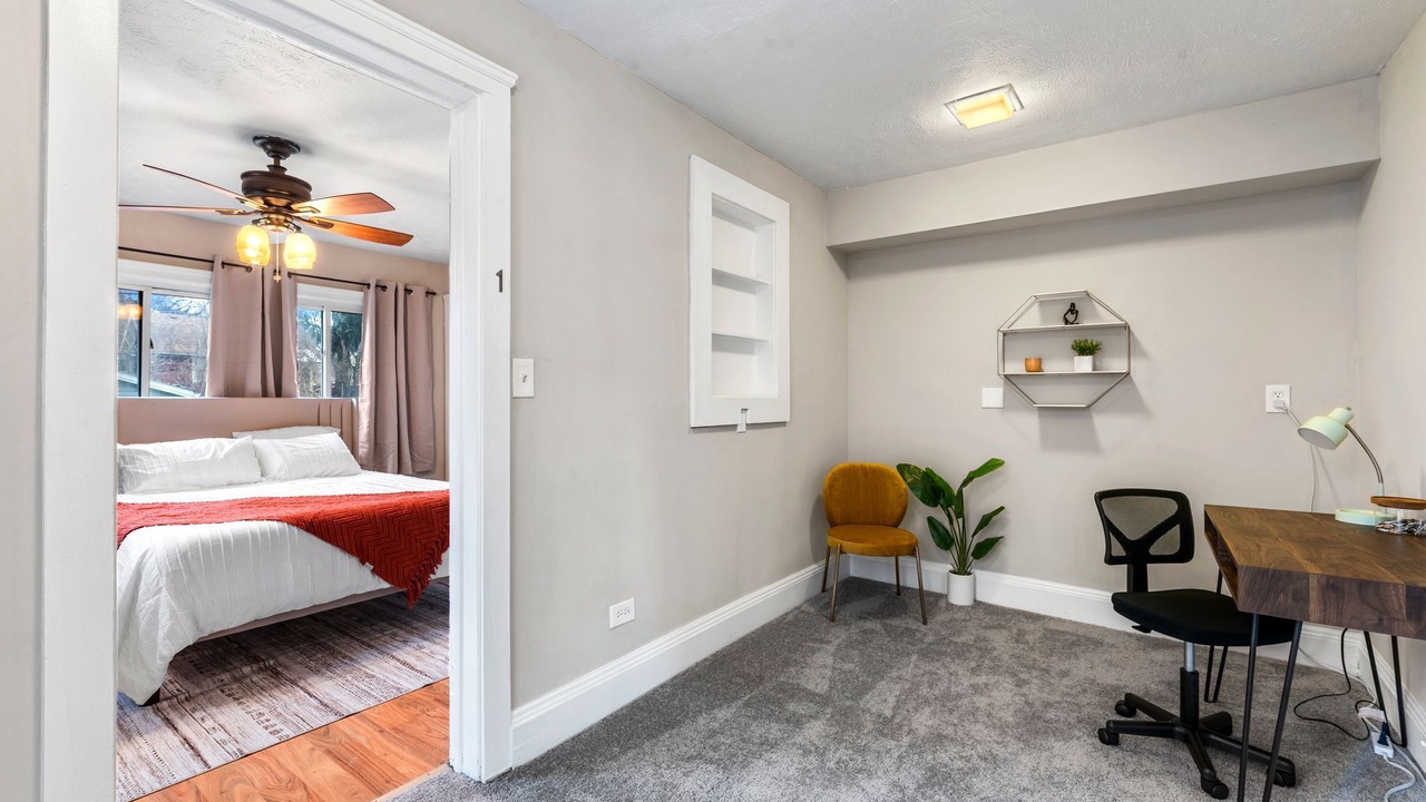 Photo of Bedroom in Cleveland