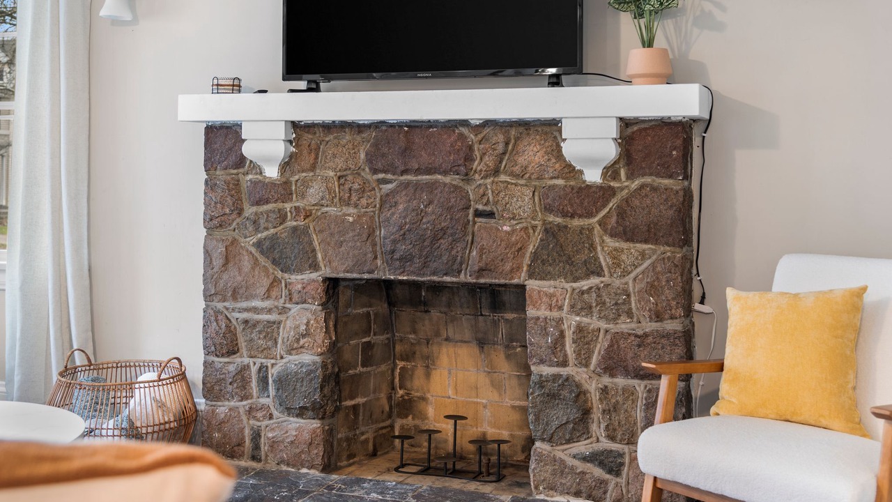 Photo of Livingroom in Cleveland