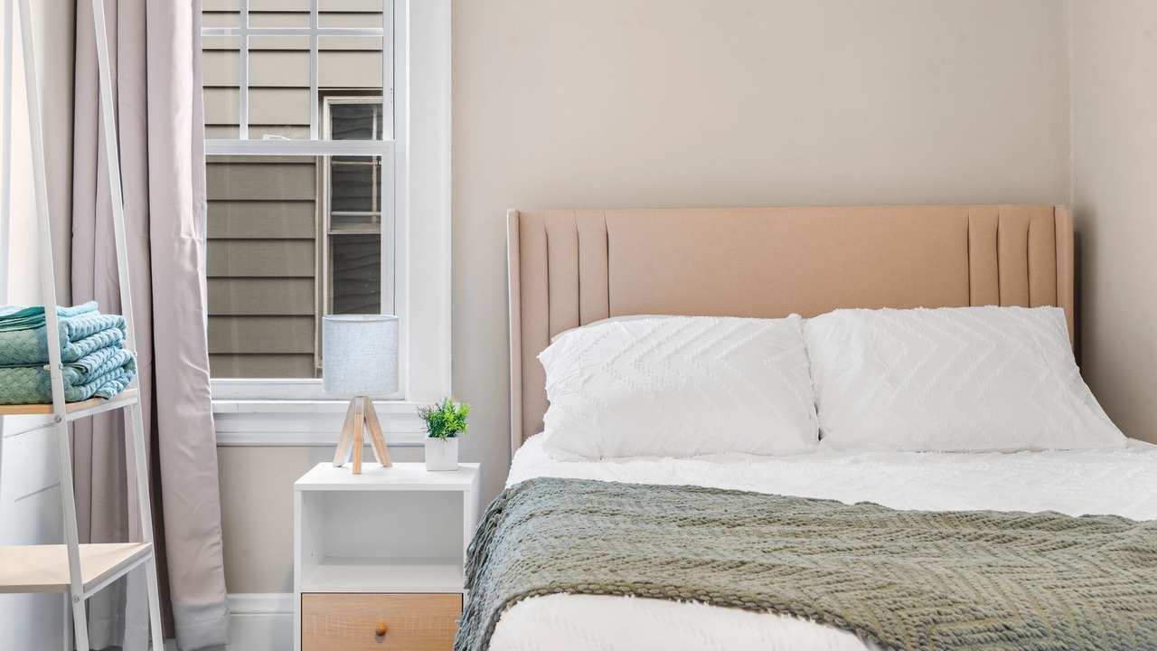 Photo of Bedroom in Cleveland