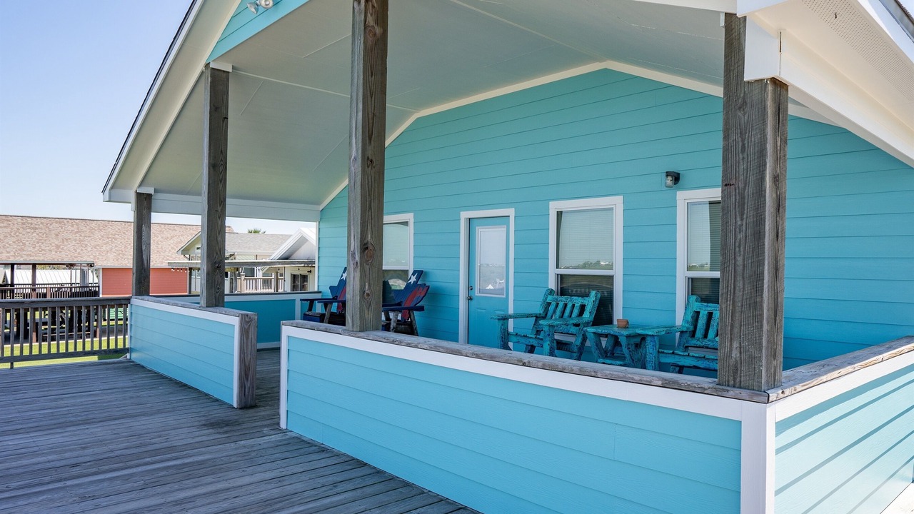 Photo of Patio Balcony in Cedar Lane