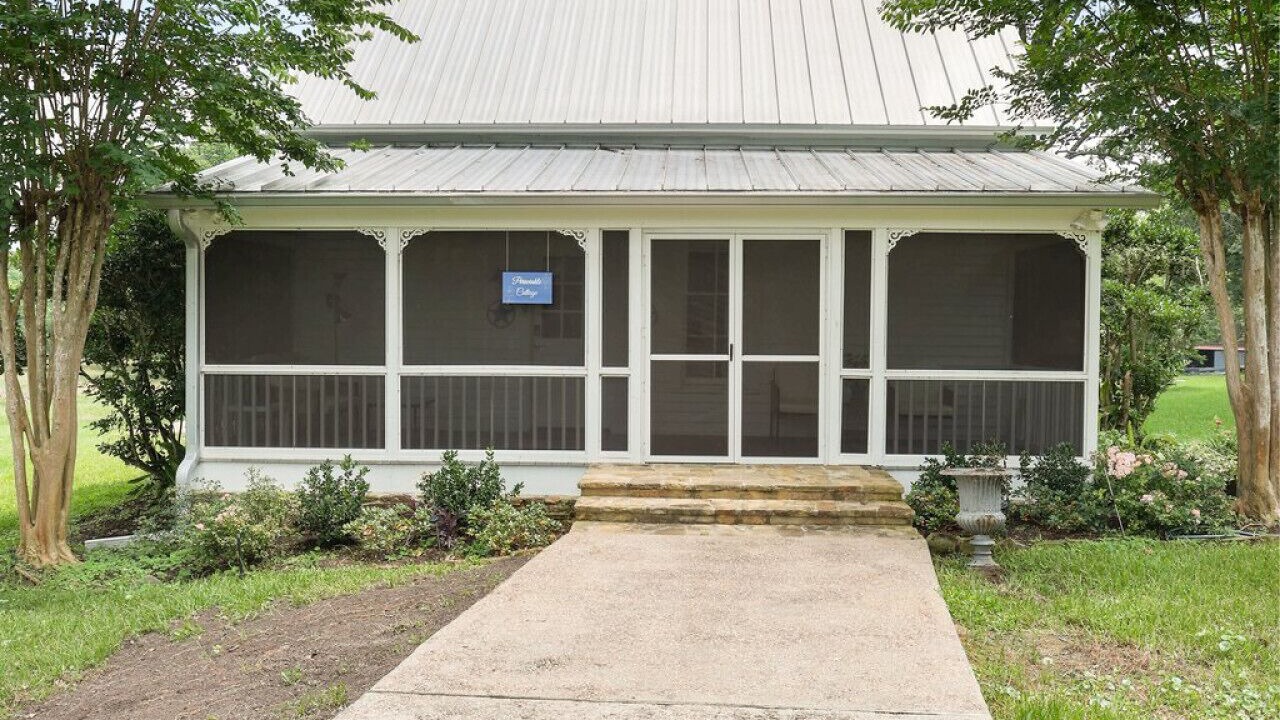 Photo of Outdoor in Sealy
