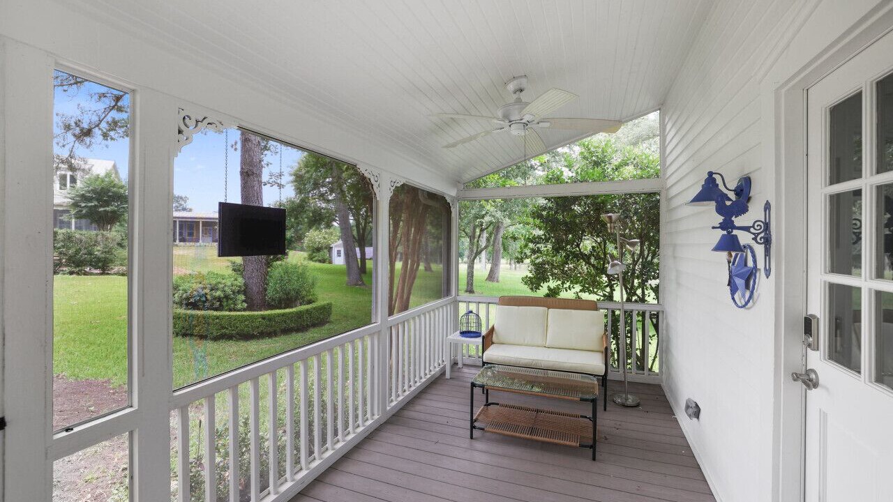 Photo of Outdoor in Sealy