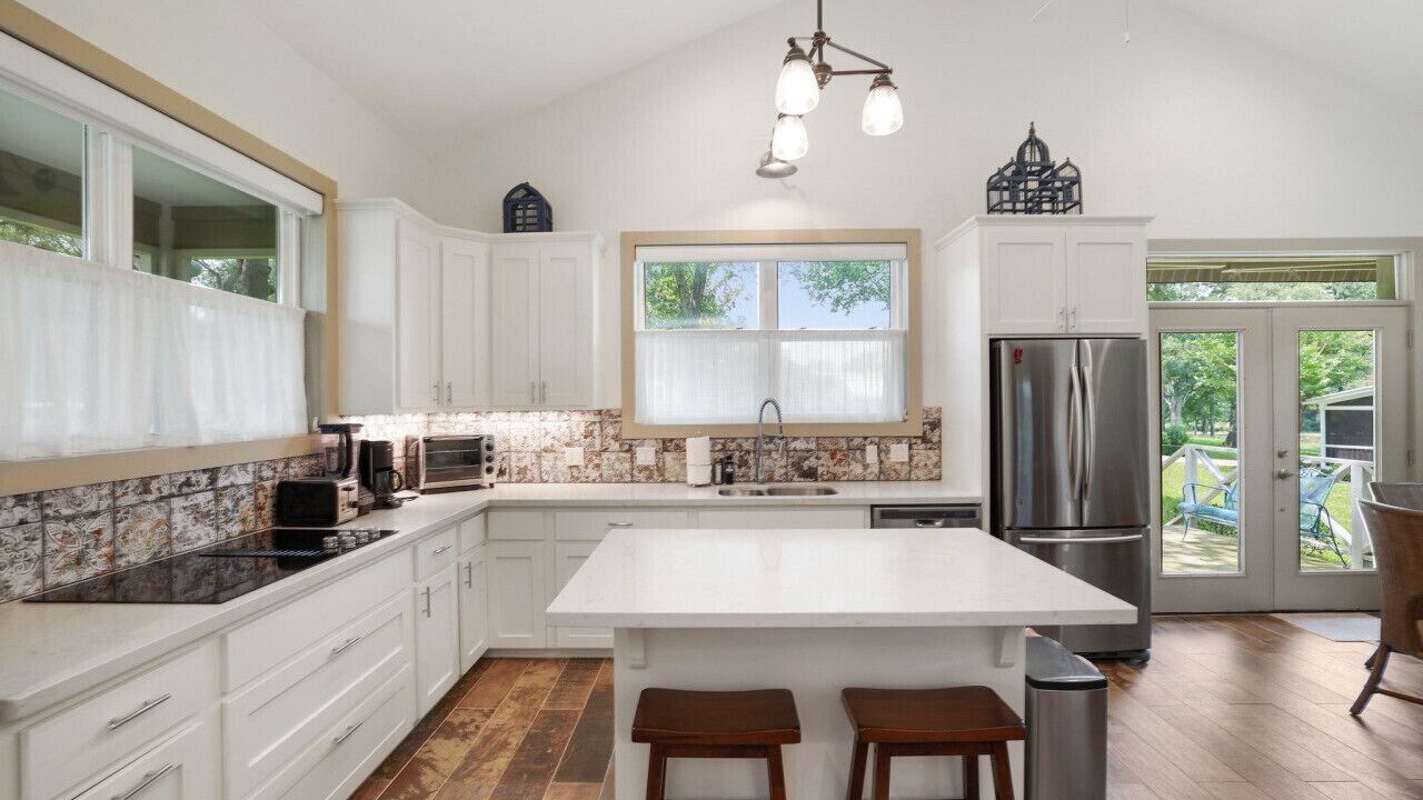 Photo of Kitchen in Sealy