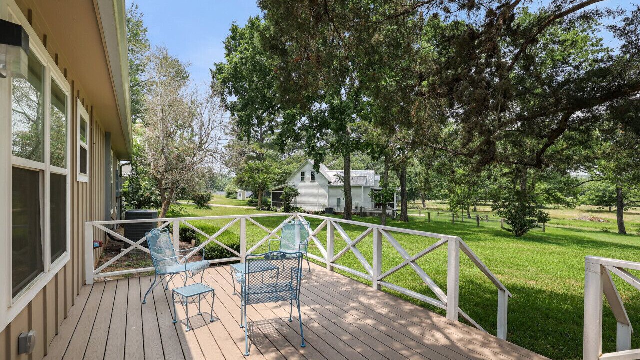 Photo of Patio Balcony in Sealy