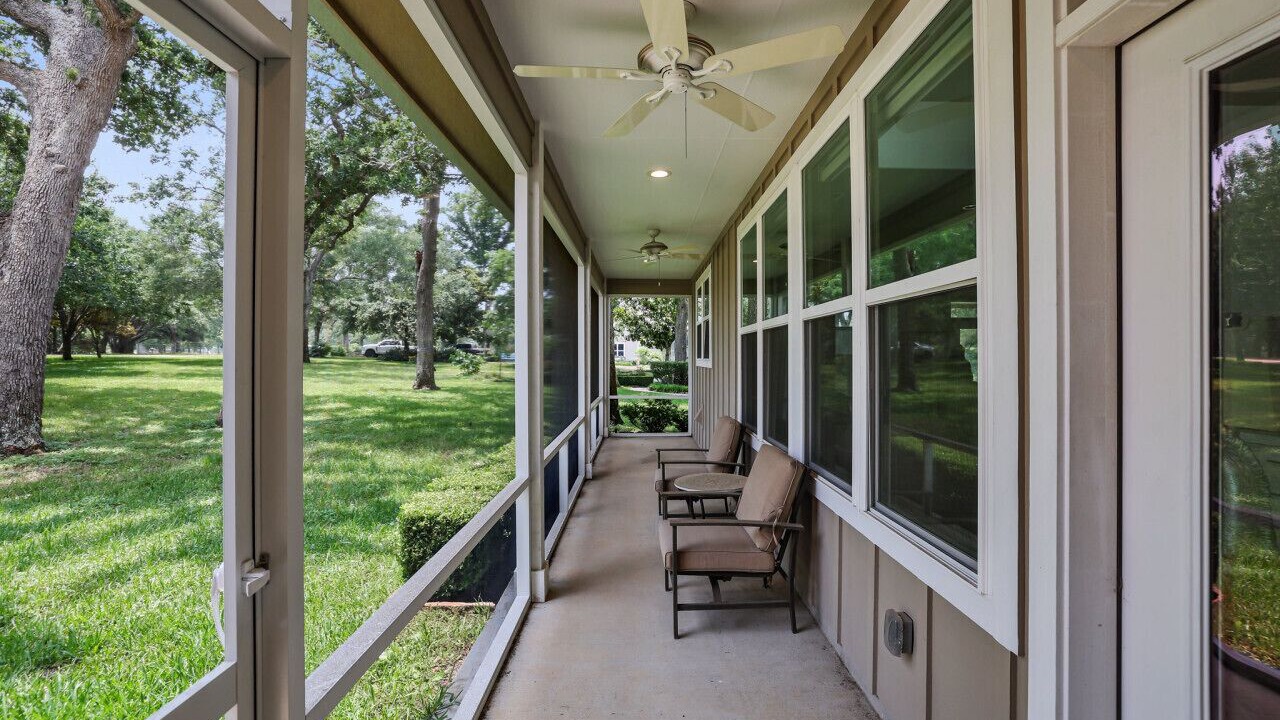 Photo of Patio Balcony in Sealy