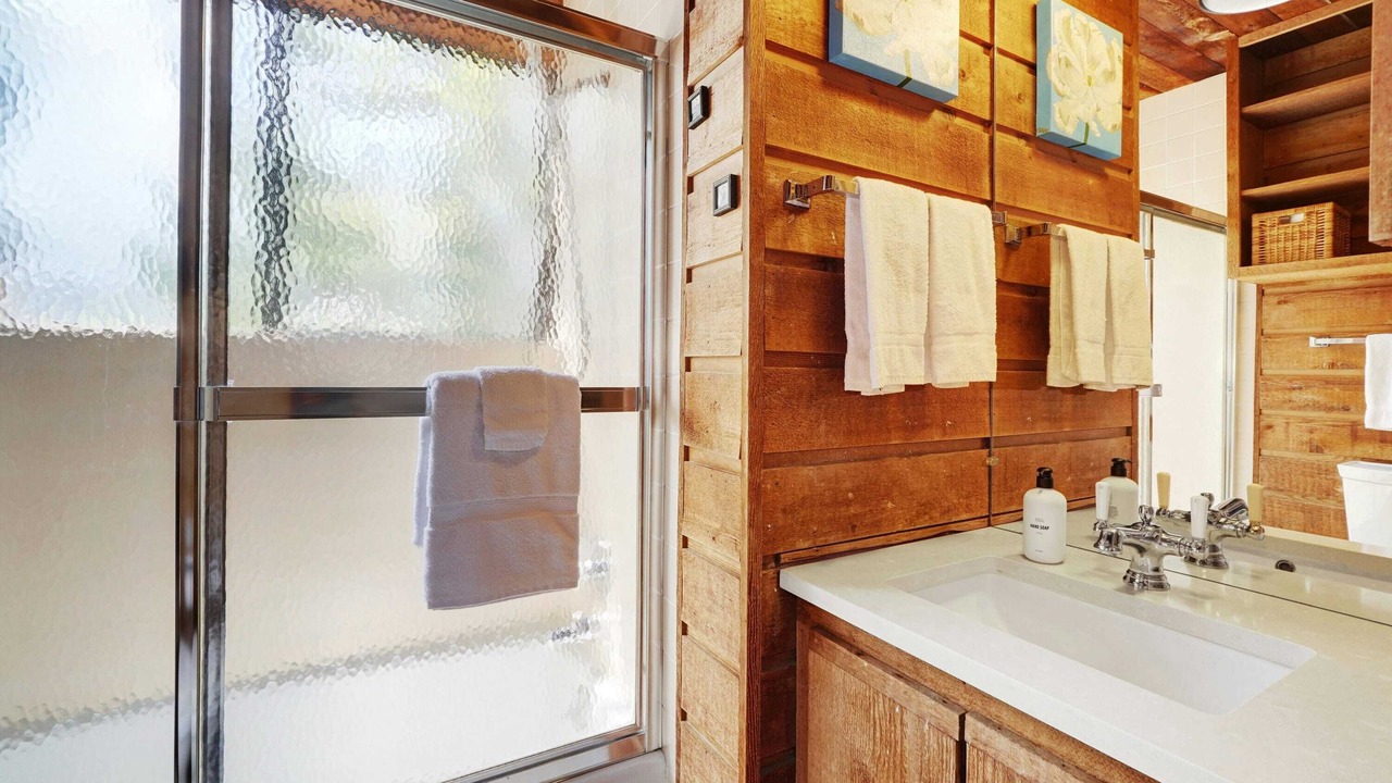 Photo of Bathroom in Lost Creek