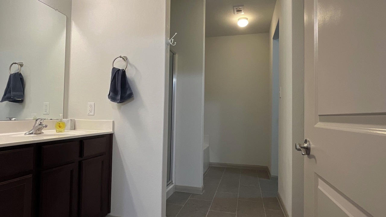 Photo of Bathroom in Magnolia