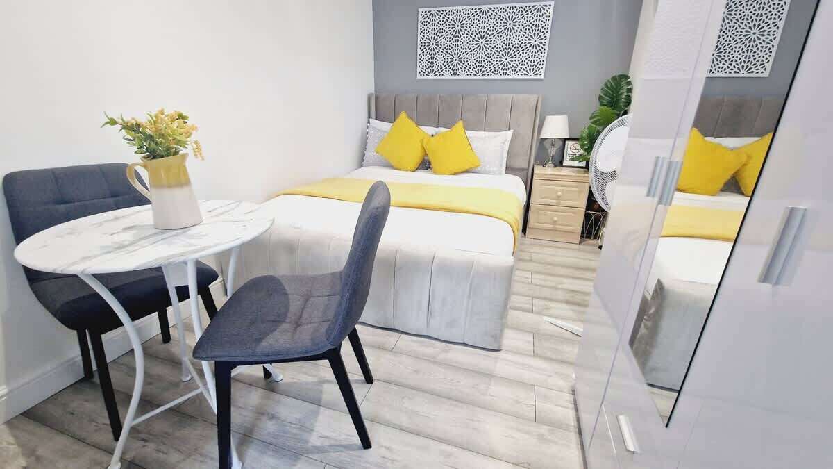 Photo of Bedroom in West Thurrock