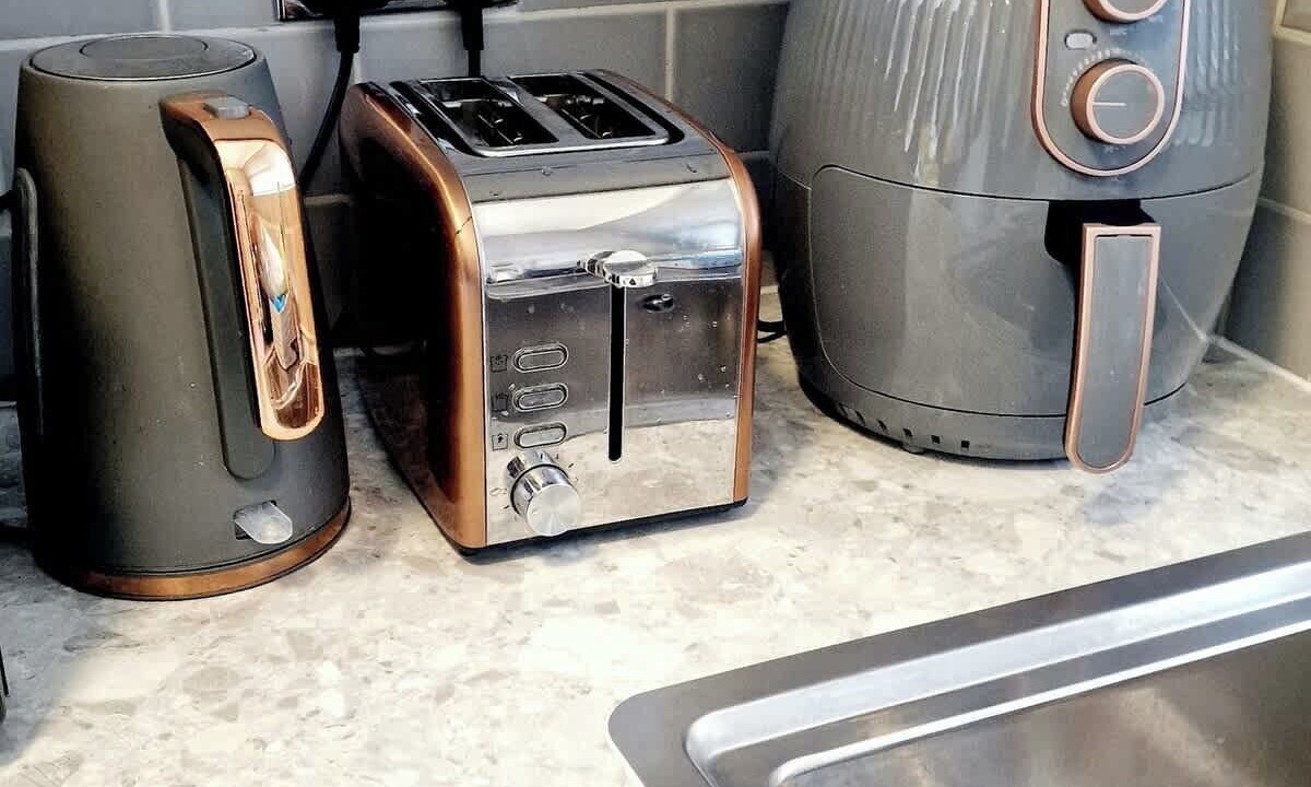 Photo of Others in West Thurrock