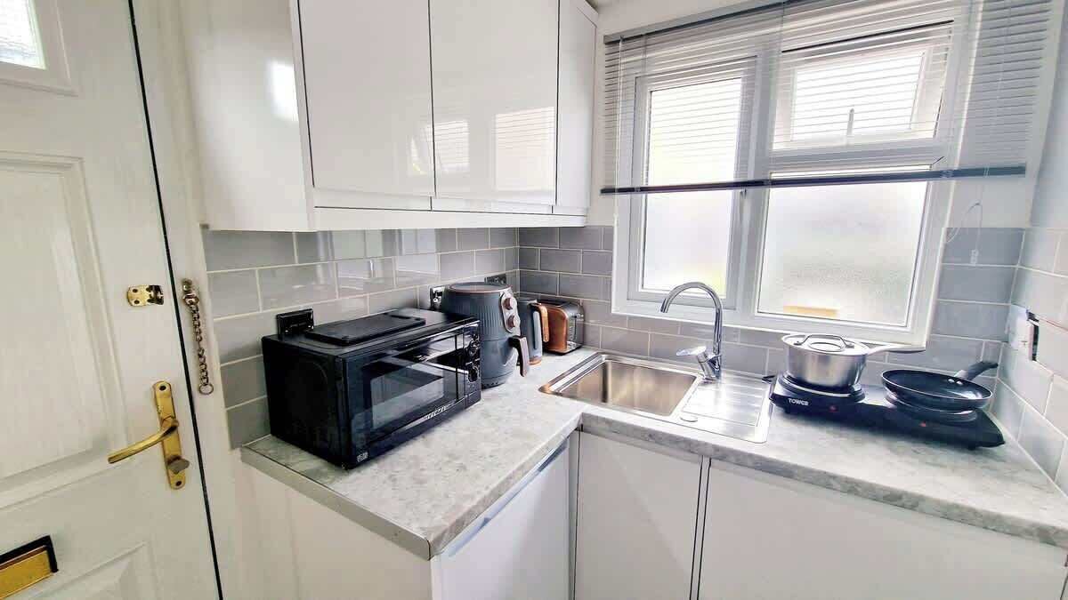 Photo of Kitchen in West Thurrock
