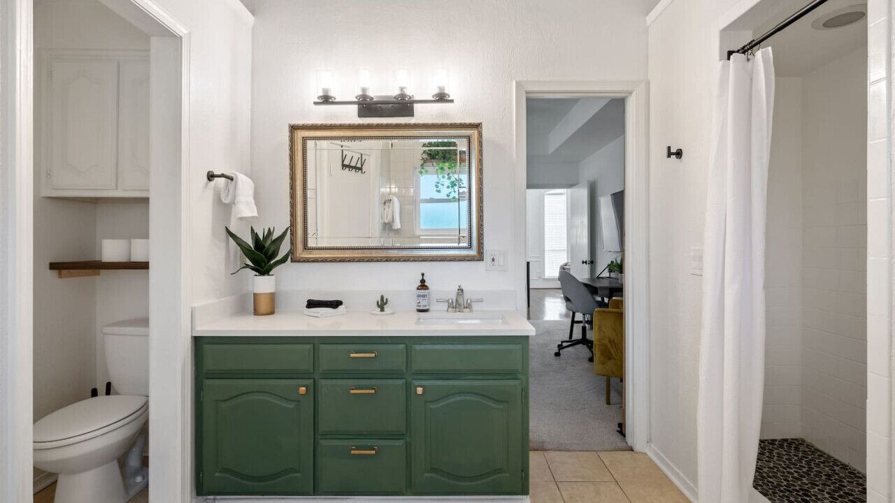 Photo of Bathroom in Frisco